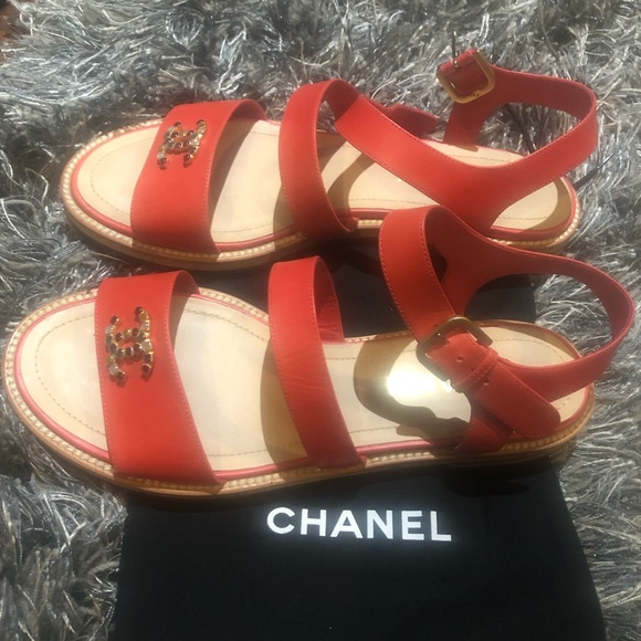 Chanel sandals - Picture 3 of 8